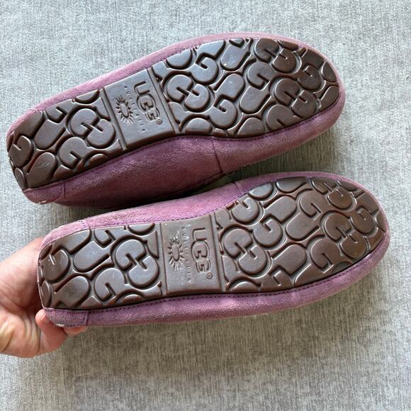 UGG Women's Ansley moccasin slippers - Picture 2 of 5